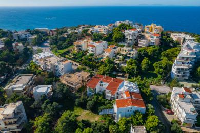Apartment close to the  sea , in a quiet area
